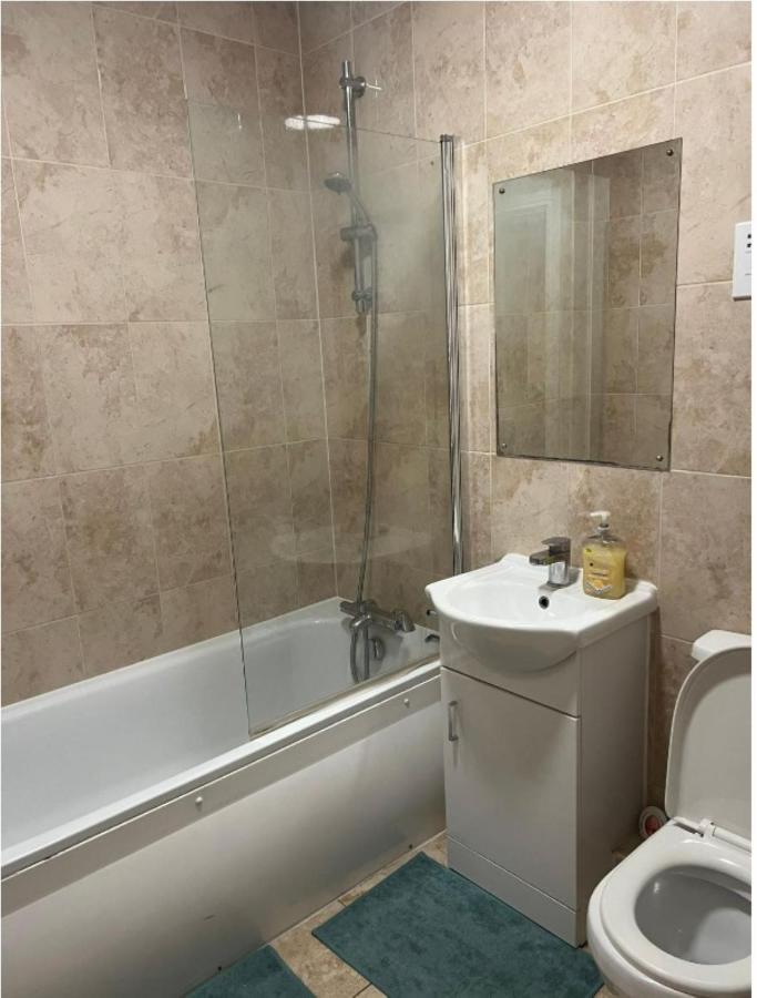 Modern And Stylish 1Bed Flat Apartment Barking  Ngoại thất bức ảnh