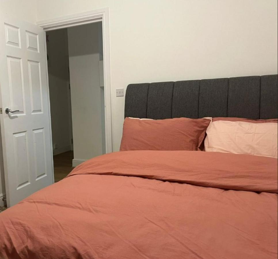 Modern And Stylish 1Bed Flat Apartment Barking  Ngoại thất bức ảnh